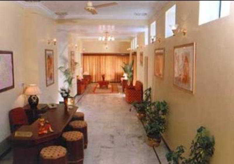 Sarovar - Facing Boutique On Pichola Hotel