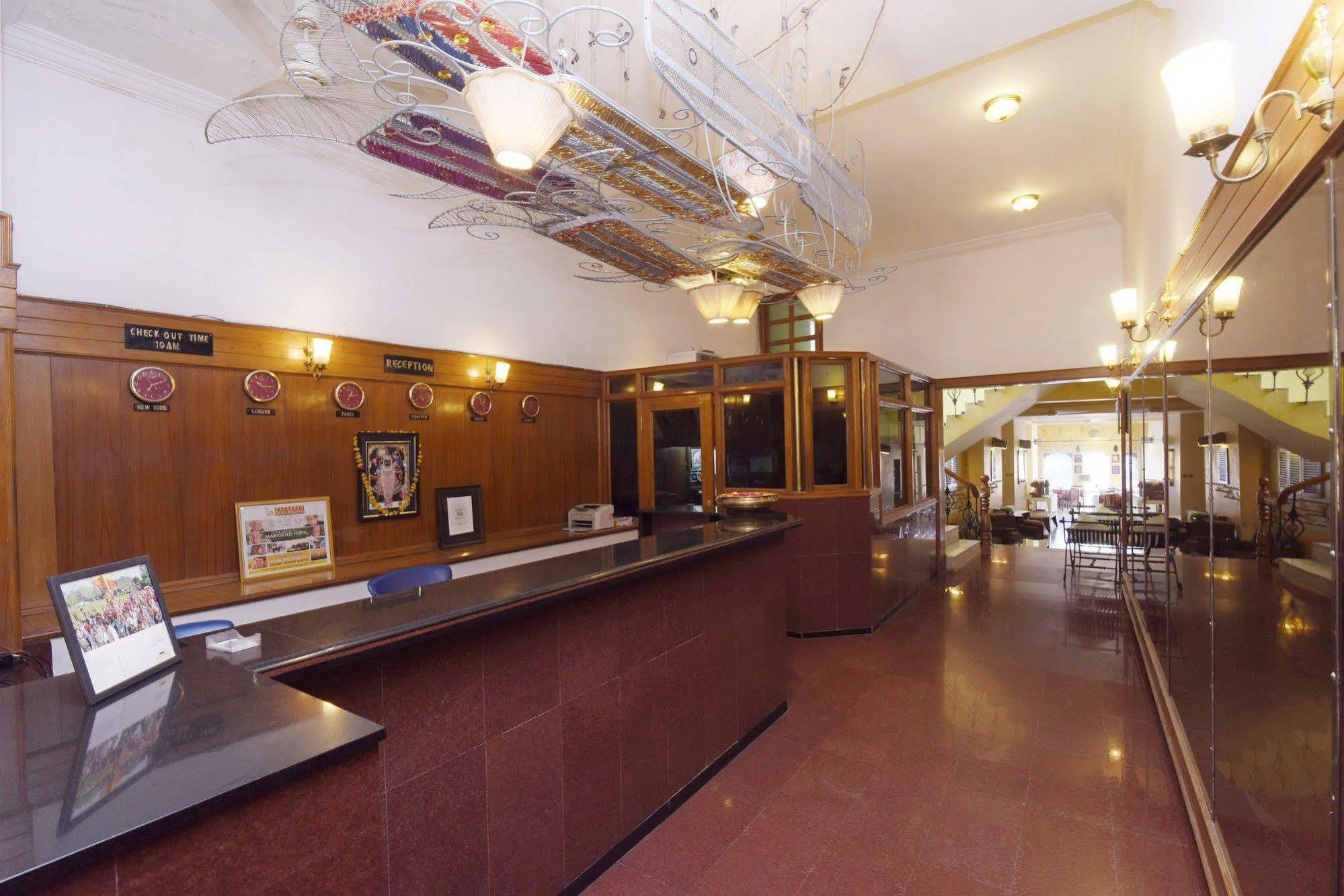 Hotel Sarovar - Facing Boutique On Pichola