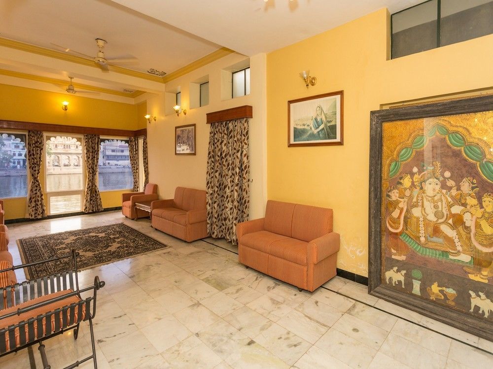 Sarovar - Facing Boutique On Pichola Hotel