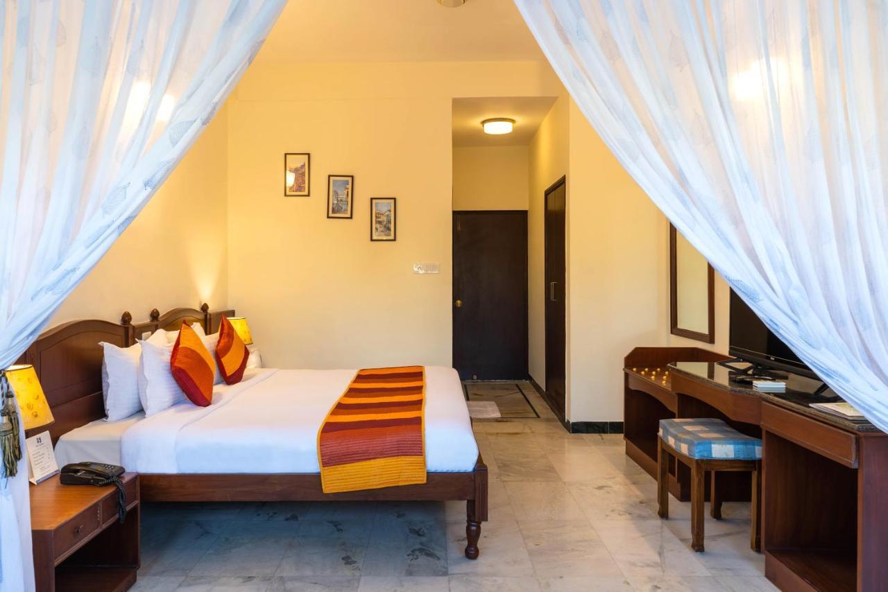 Hotel Sarovar - Facing Boutique On Pichola Udaipur
